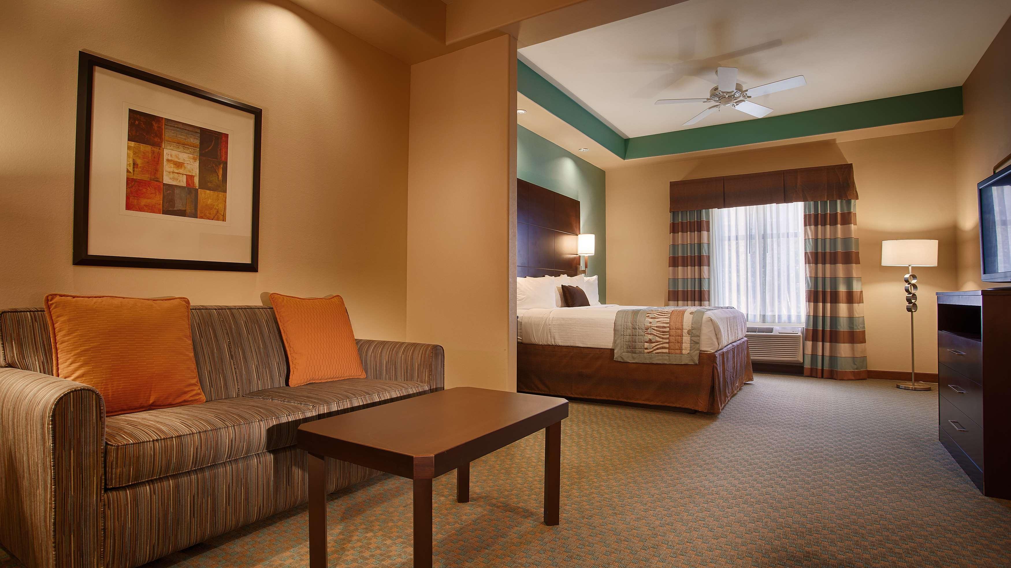 Best Western Plus Midland Suites Eksteriør billede