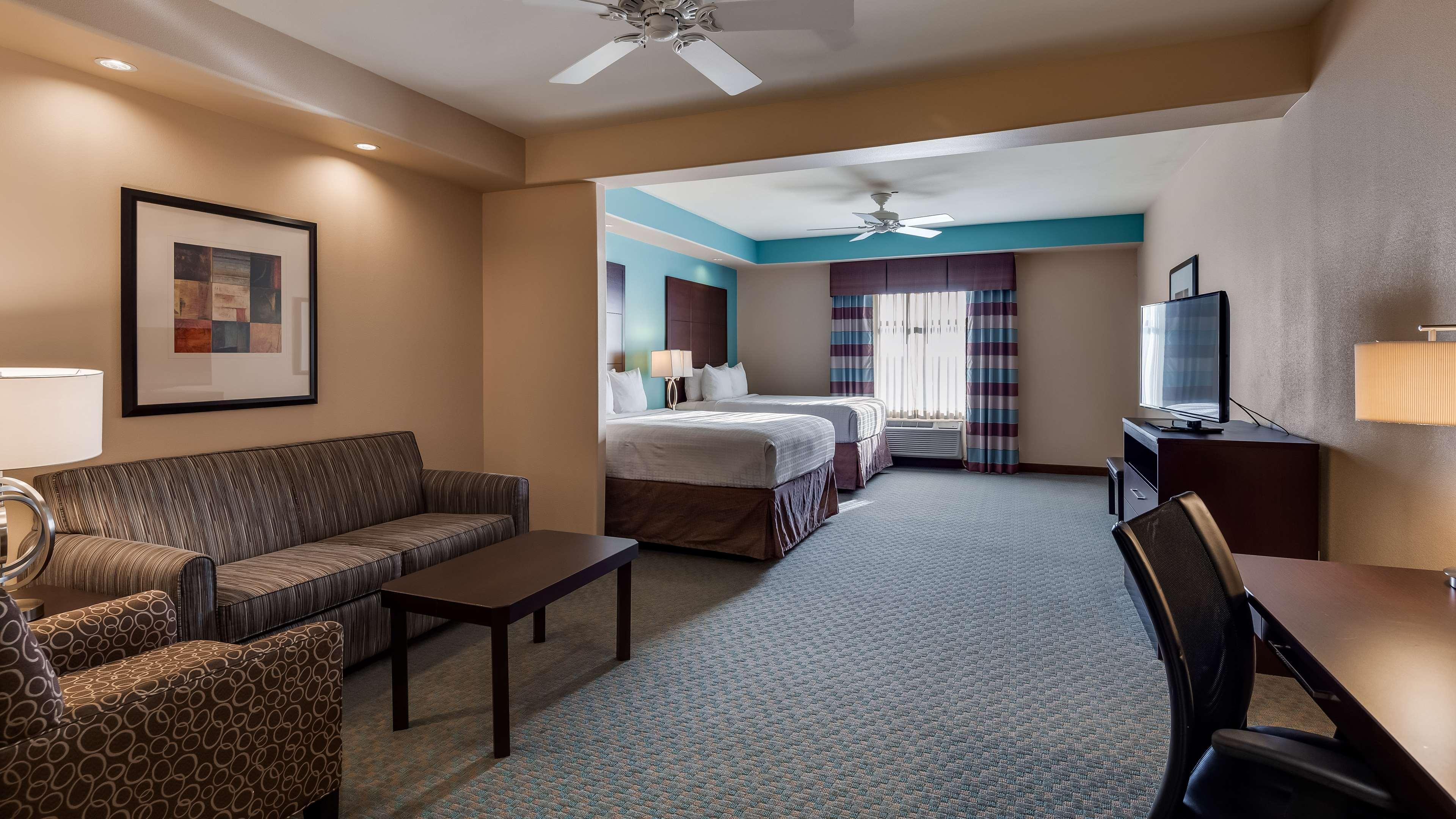 Best Western Plus Midland Suites Eksteriør billede