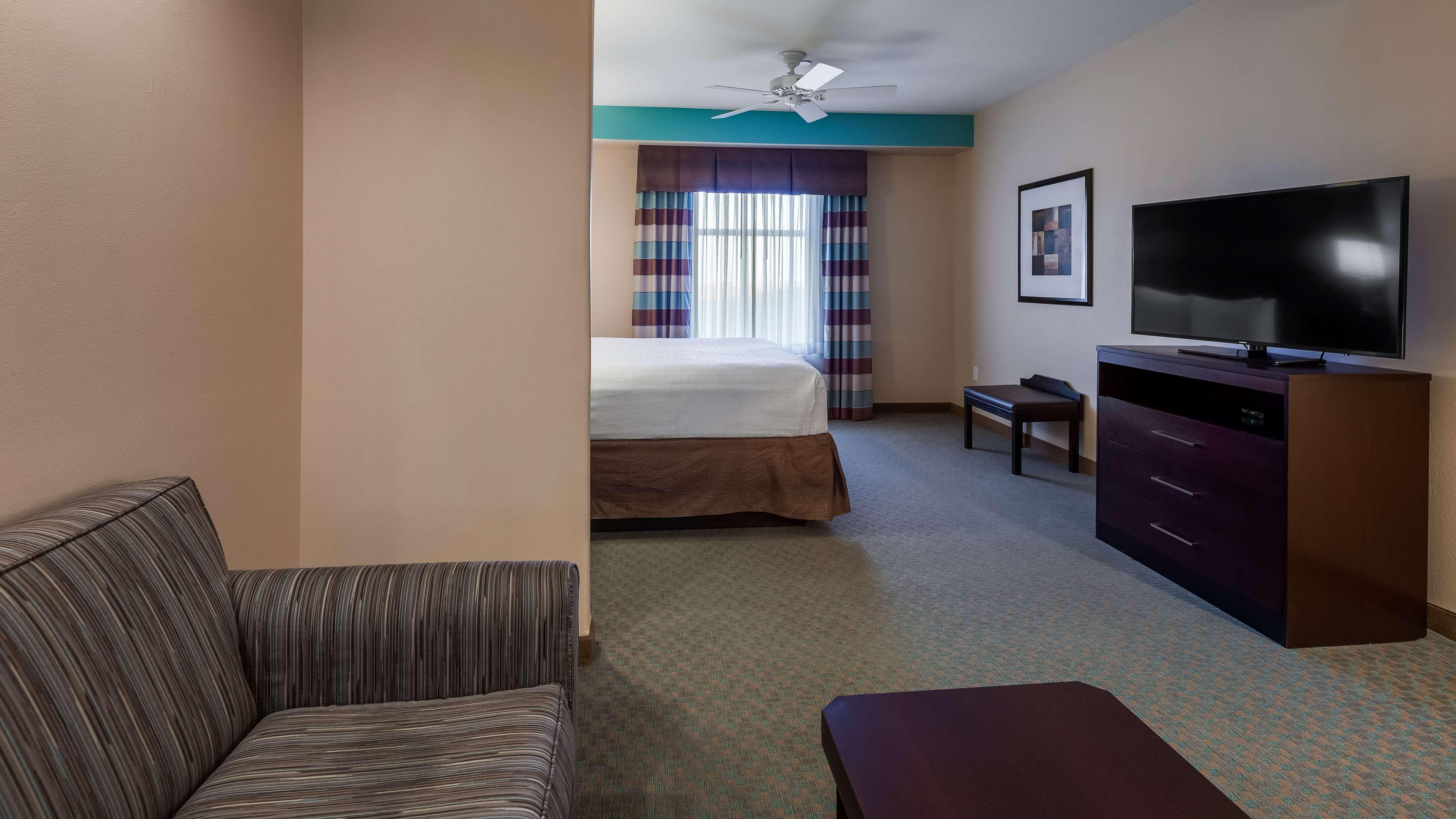 Best Western Plus Midland Suites Eksteriør billede