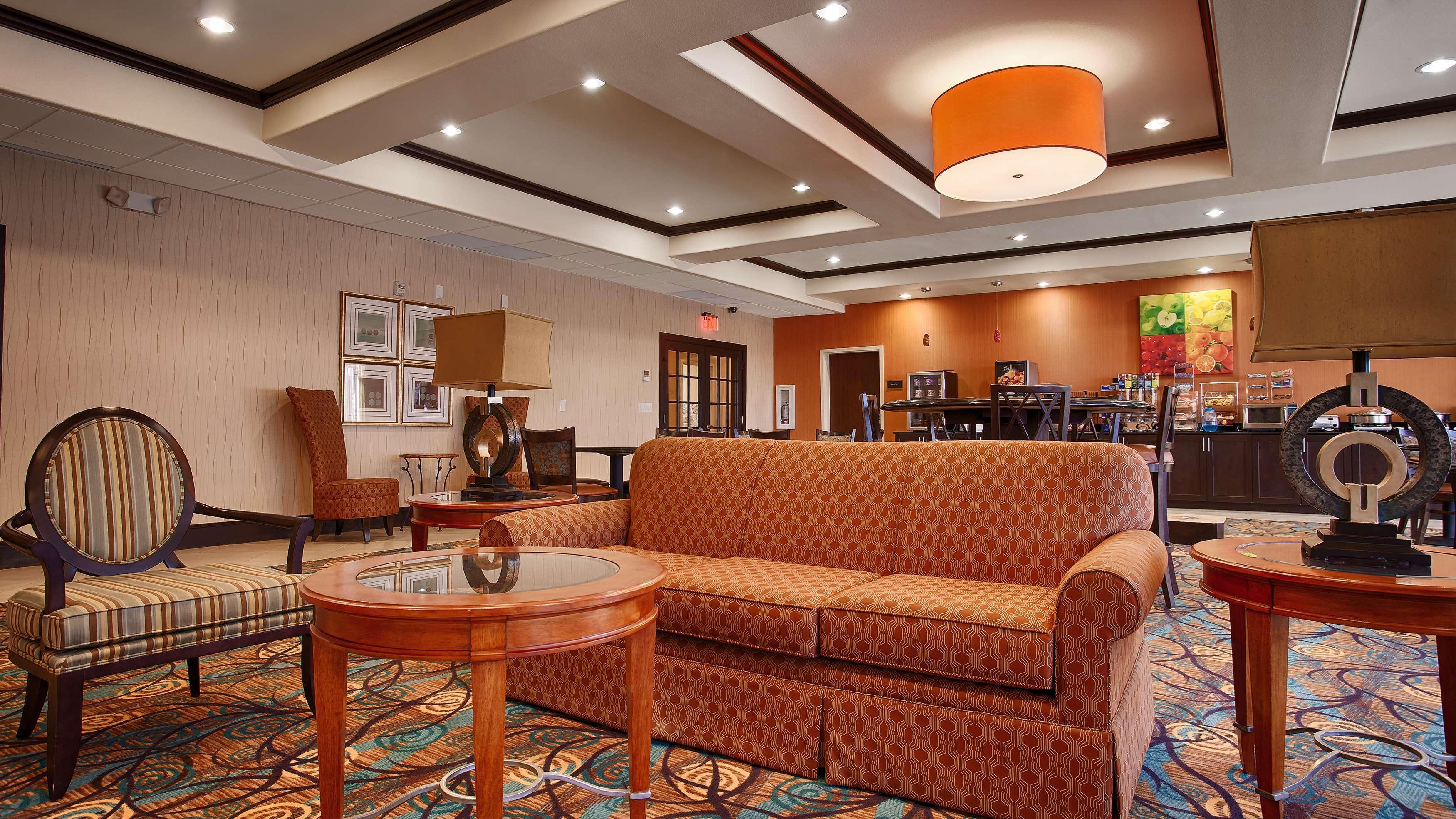 Best Western Plus Midland Suites Eksteriør billede