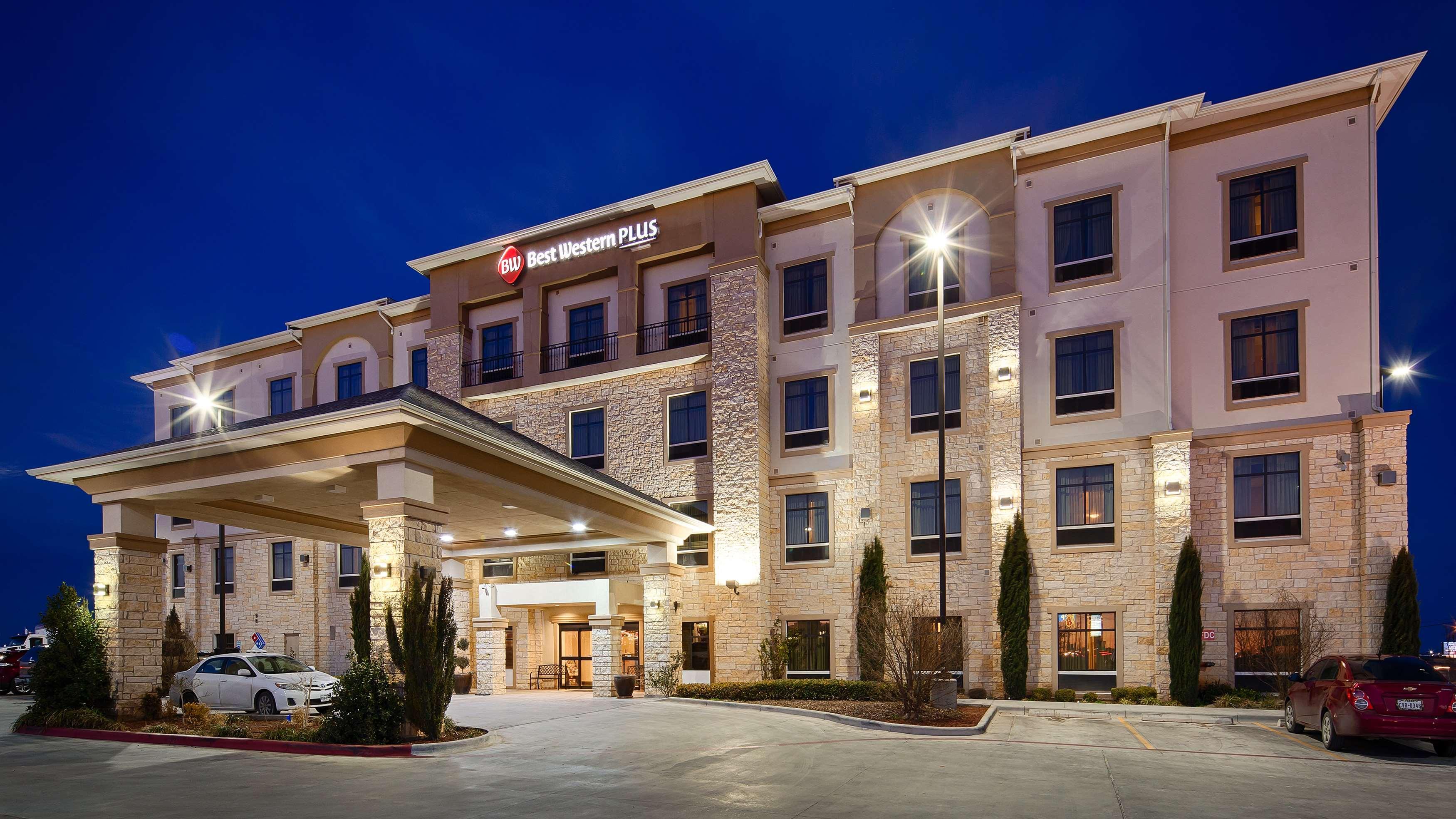 Best Western Plus Midland Suites Eksteriør billede
